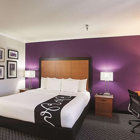 Отель La Quinta By Wyndham Baton Rouge Siegen Lane Prairieville Экстерьер фото