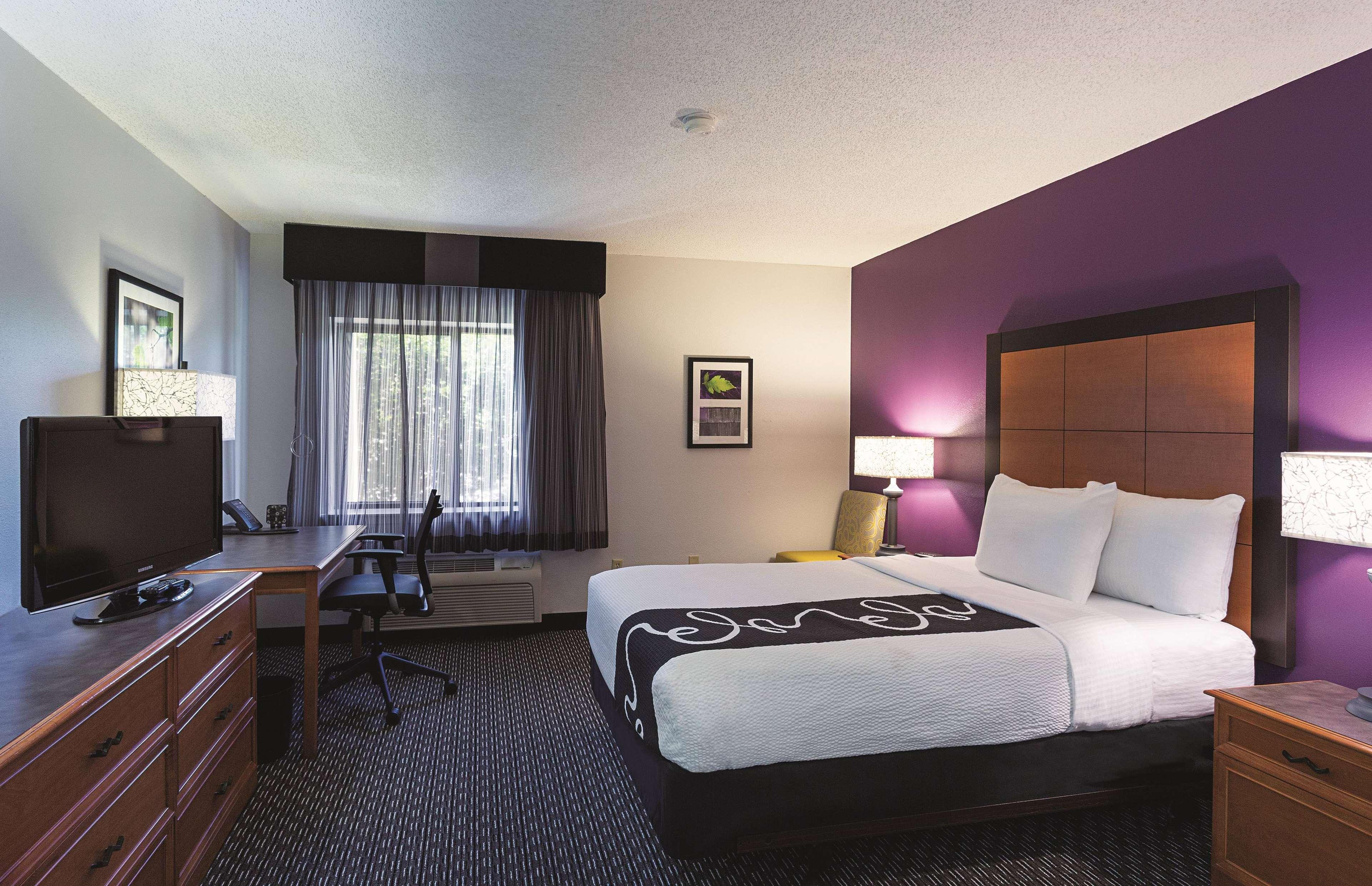 Отель La Quinta By Wyndham Baton Rouge Siegen Lane Prairieville Экстерьер фото