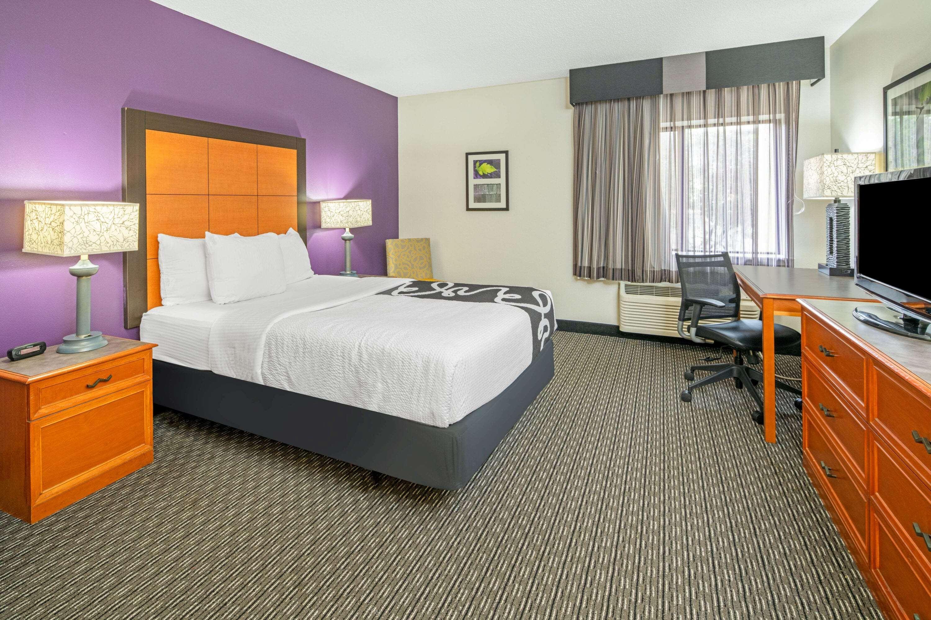 Отель La Quinta By Wyndham Baton Rouge Siegen Lane Prairieville Экстерьер фото