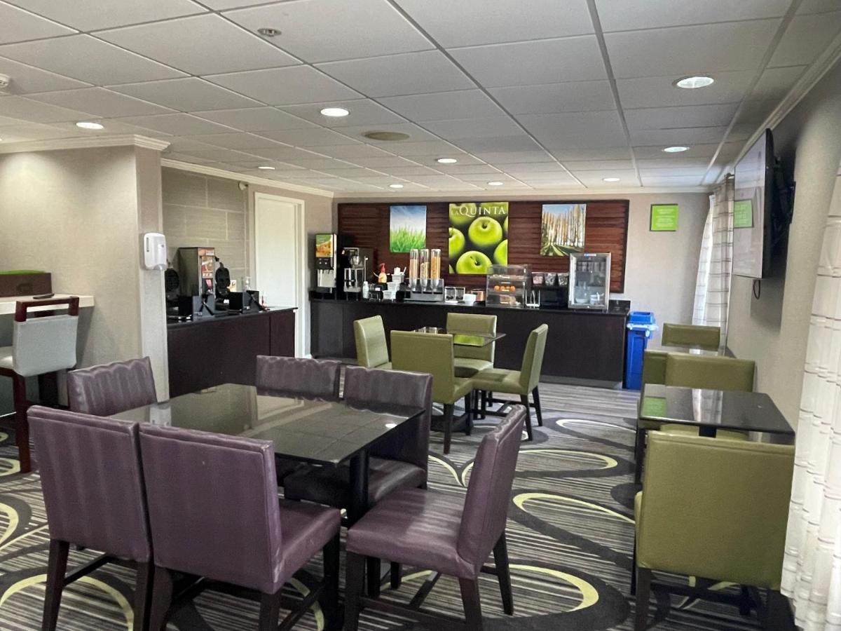 Отель La Quinta By Wyndham Baton Rouge Siegen Lane Prairieville Экстерьер фото