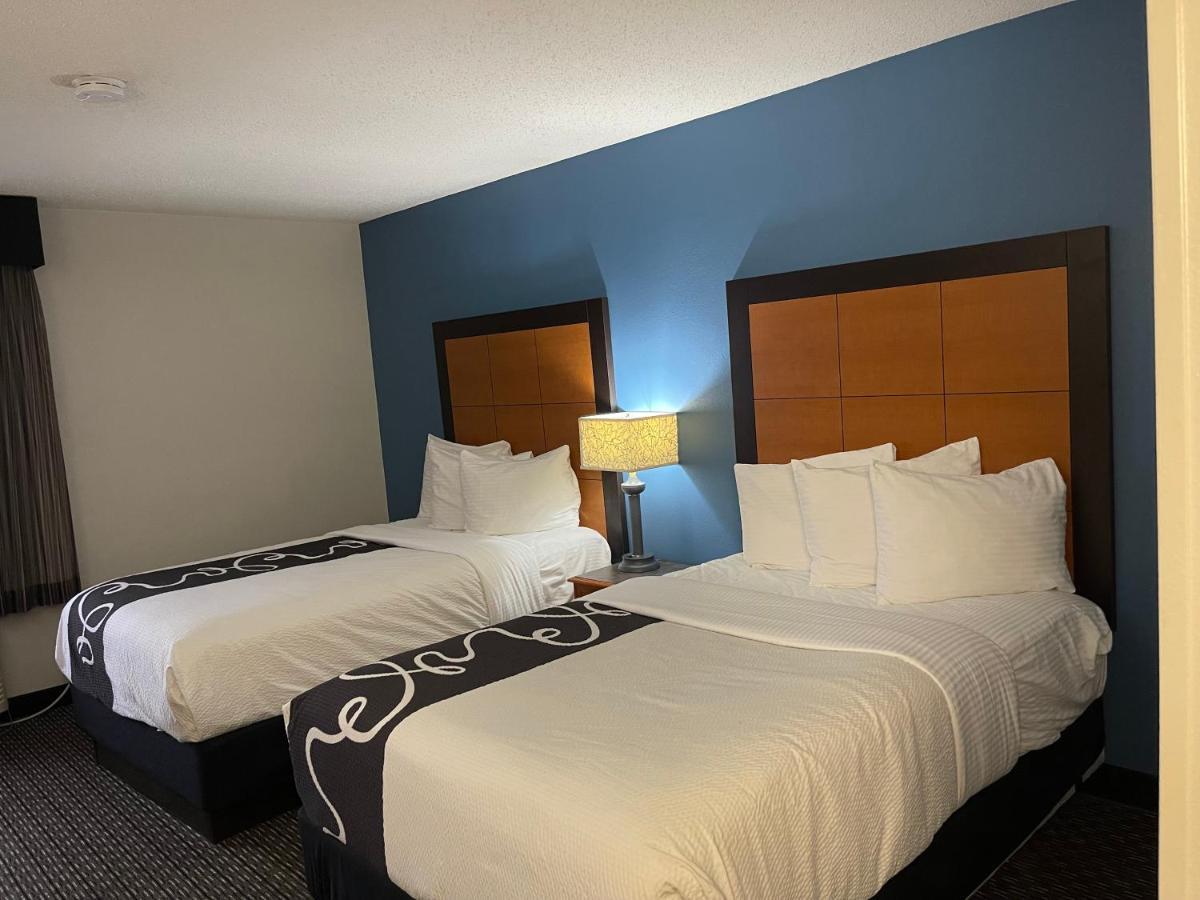Отель La Quinta By Wyndham Baton Rouge Siegen Lane Prairieville Экстерьер фото