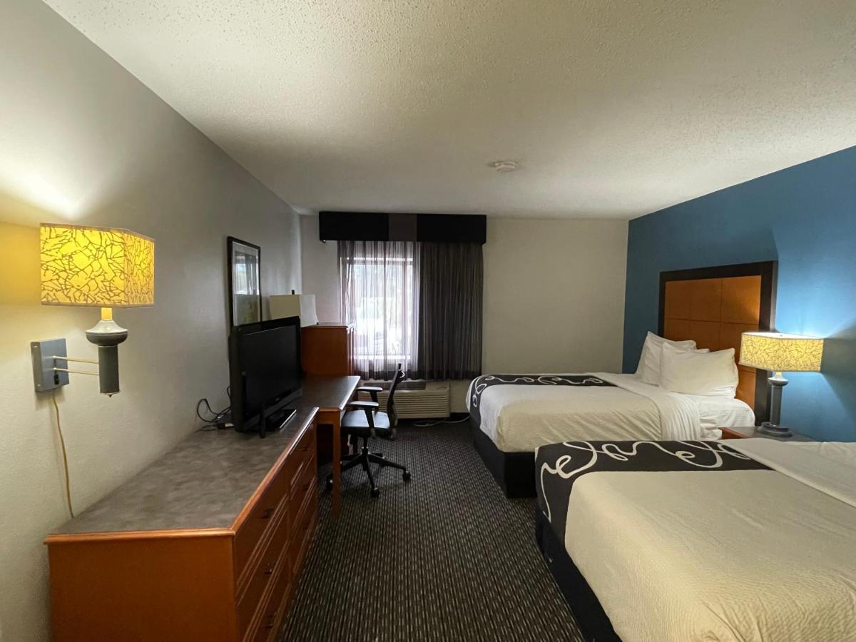 Отель La Quinta By Wyndham Baton Rouge Siegen Lane Prairieville Экстерьер фото
