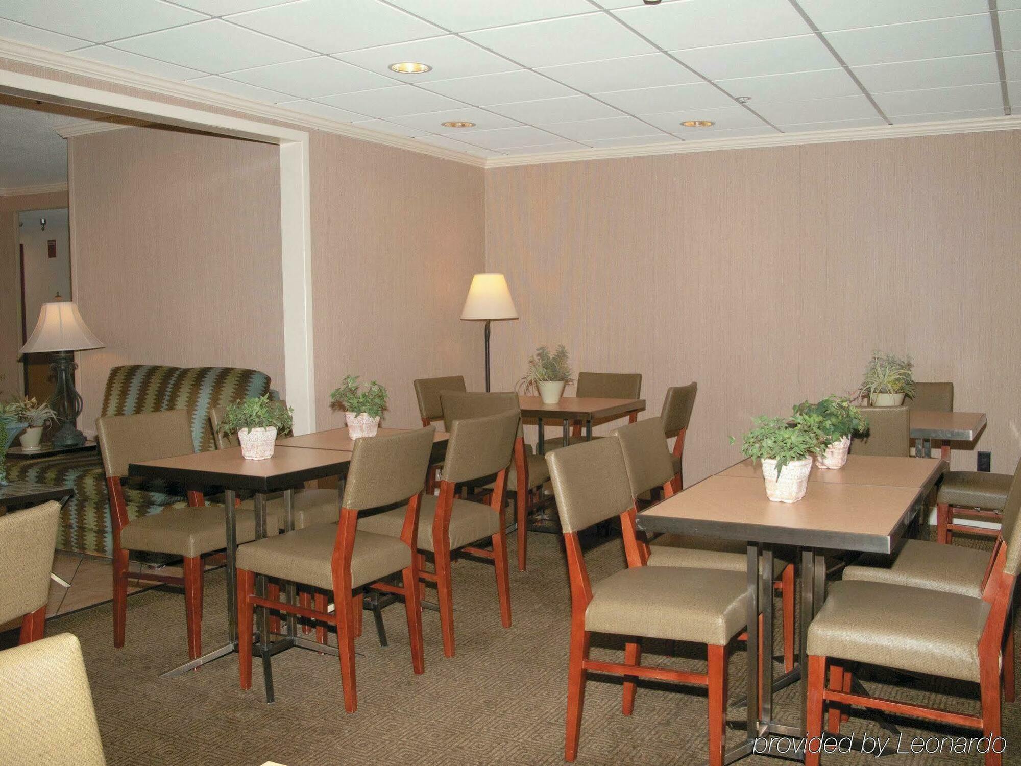 Отель La Quinta By Wyndham Baton Rouge Siegen Lane Prairieville Экстерьер фото